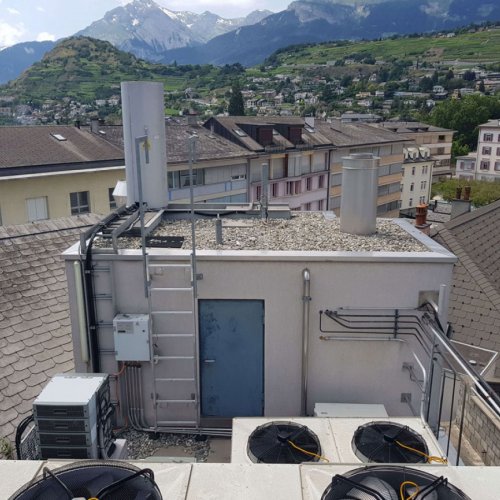 Zweiteilige, vorgefertigte Glasfaserrohrkonstruktion